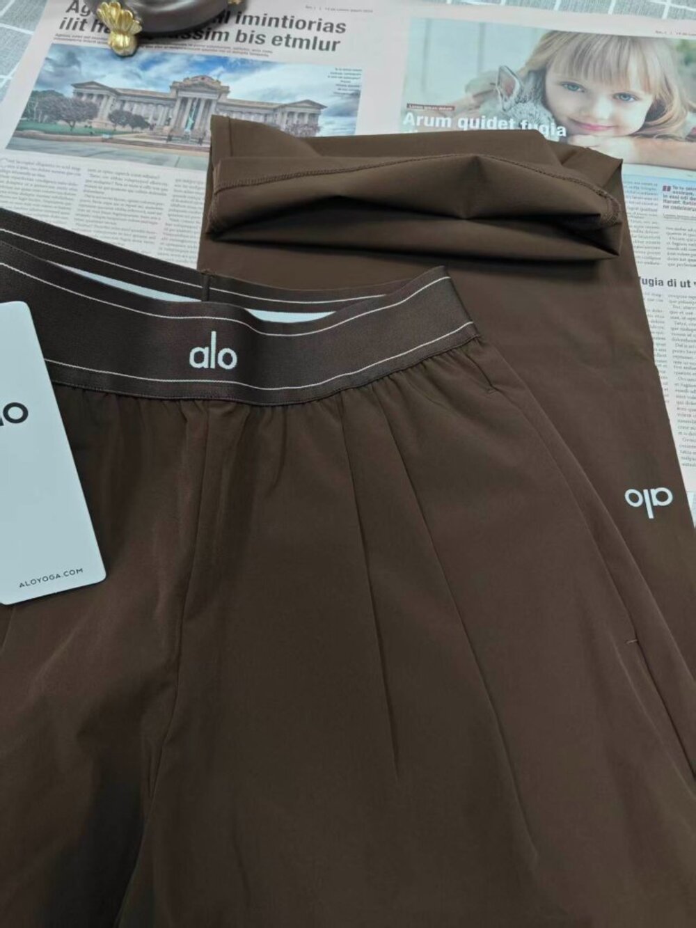 NWT ALO Yoga Suit Up Trouser Espresso Regular🤎Straight Leg High/Low Waist - Picture 5 of 8